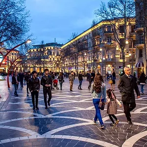  Апартаменты Luxury On Nizami Street